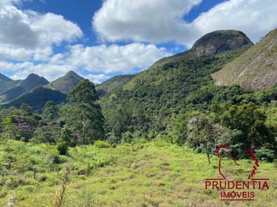 terreno-venda-corrego-dantas-cardinot-nova-friburgo-rj-884156