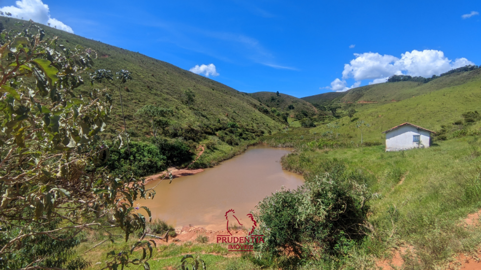 chacara-venda-conservatoria-valenca-rj-957205